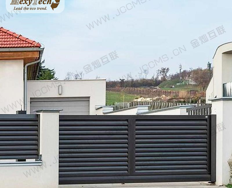 Electric  fence gate